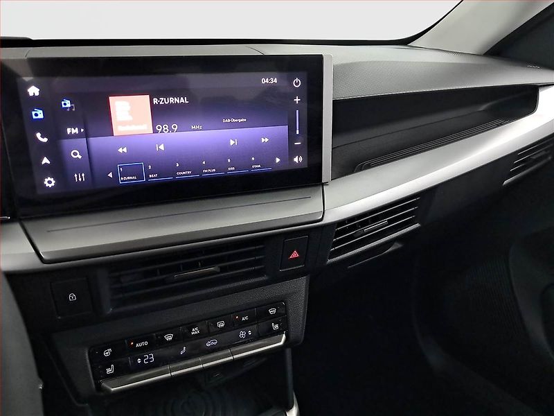 Opel Frontera (2025) 1.2 hybrid - fotka 12 z 21