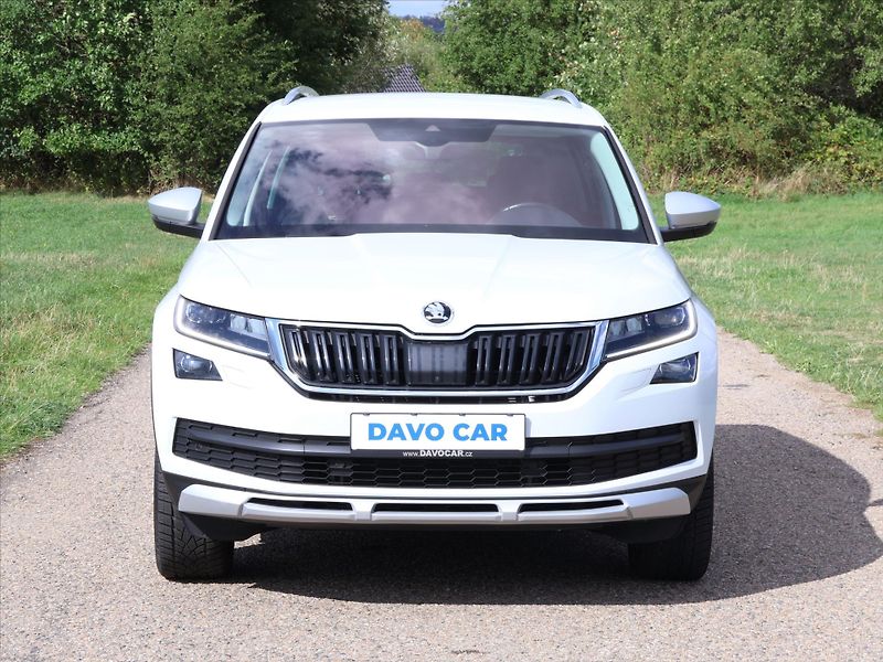 Škoda Kodiaq 2,0 TDI 147kW DSG Scout 4x4 CZ - fotka 2 z 35