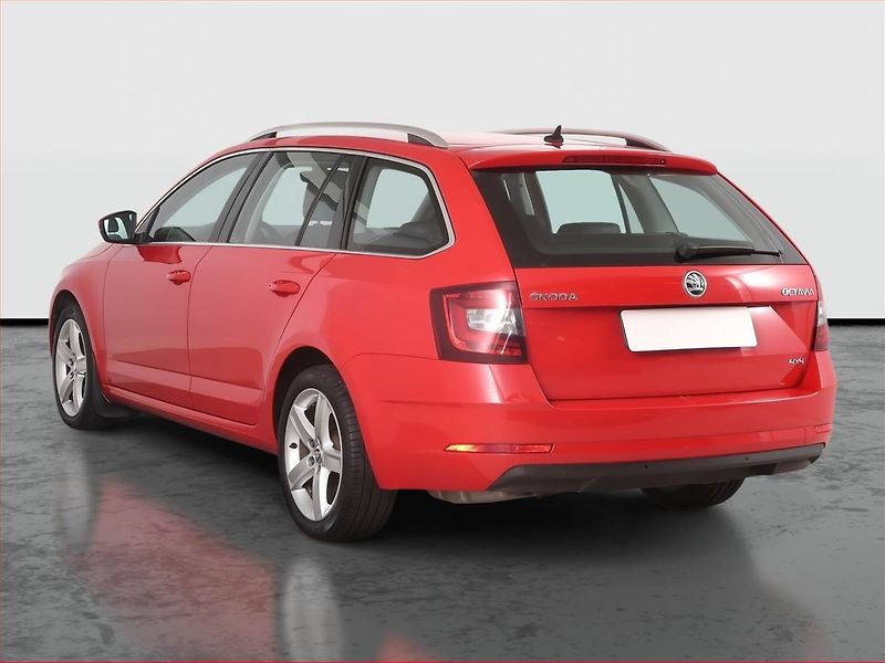 Škoda Octavia (2019) Style 2.0 TDI, 4X4, Automat - fotka 4 z 12