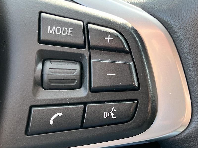 BMW X1 20d x-Drive Led HK  - fotka 20 z 25