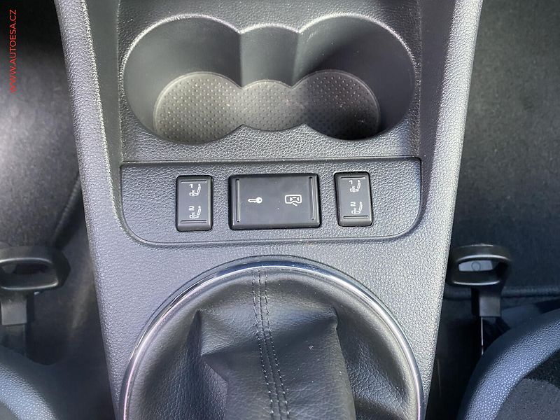 Škoda Roomster (2015) 1.2 TSi, Fresh, TZ, +kola - fotka 14 z 17