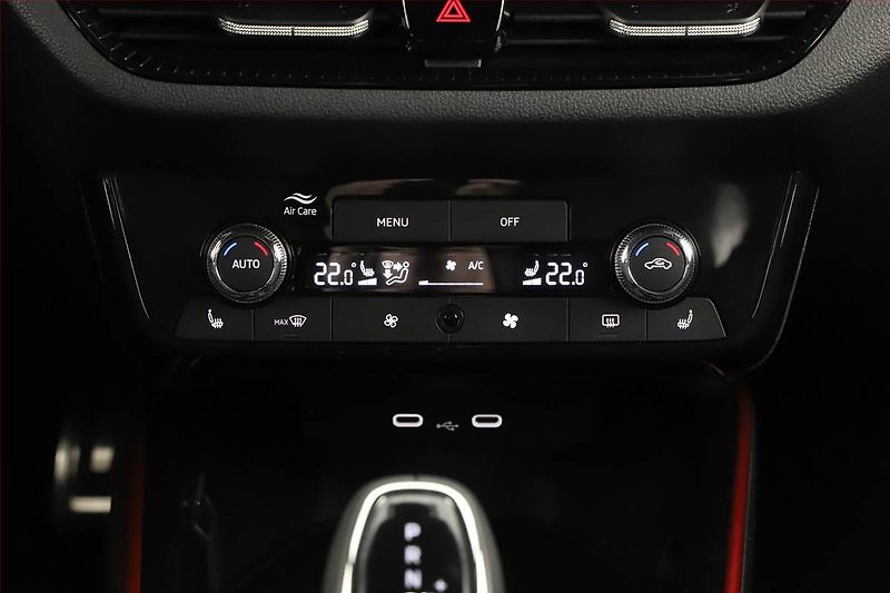 Škoda Fabia (2026) 1.0 TSI, MONTE CARLO, AUTOMAT - fotka 12 z 20