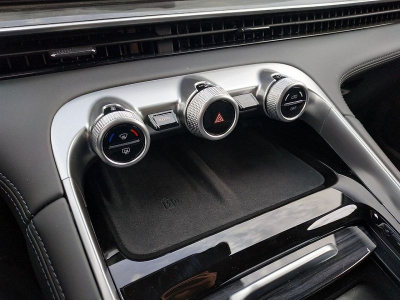 Omoda 9 Premium 1.5 PHEV 395kW AWD AT, - fotka 26 z 33