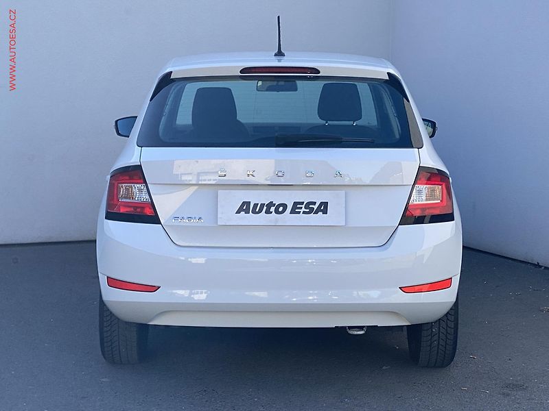 Škoda Fabia (2020) 1.0 TSi, ČR, Active, +kola - fotka 5 z 17