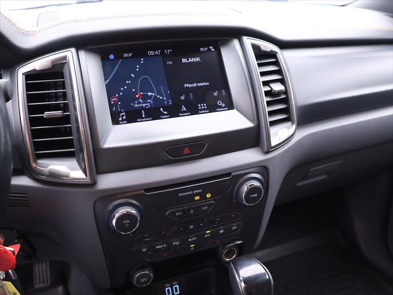 Ford Ranger 3,2 TDCi Aut. Wildtrak DPH - fotka 22 z 35