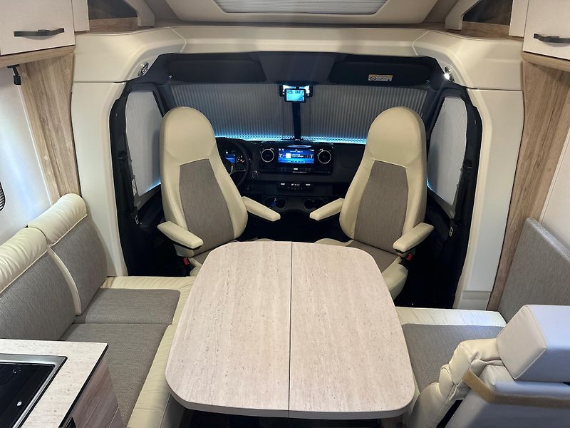 Eura Mobil (2026) 726 EF FREESTYLE - 3500KG-4OS - fotka 15 z 65