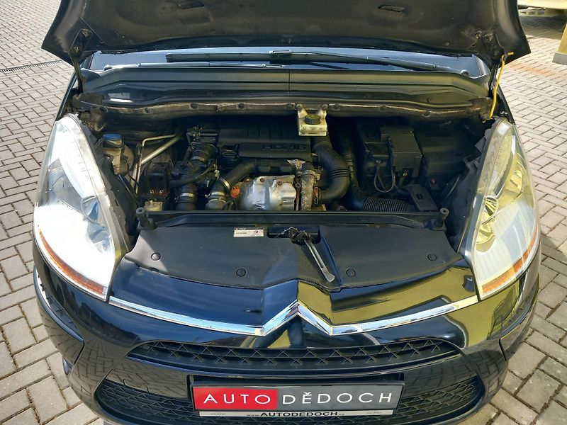 Citroën C4 Picasso (2010) 1,6HDi SERVISKA NAVI  NOVÁ STK - fotka 29 z 34