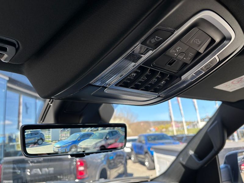 RAM 1500 3.0 I6 548k LIMITED NIGHT RAMB - fotka 50 z 88