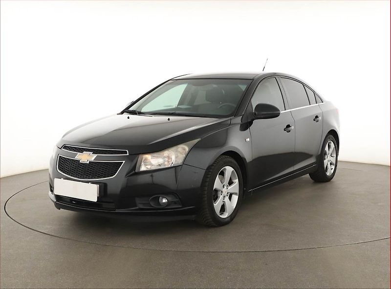 Chevrolet Cruze (2010) 2.0 VCDi, ČR,1.maj, CZ doklady - fotka 2 z 15