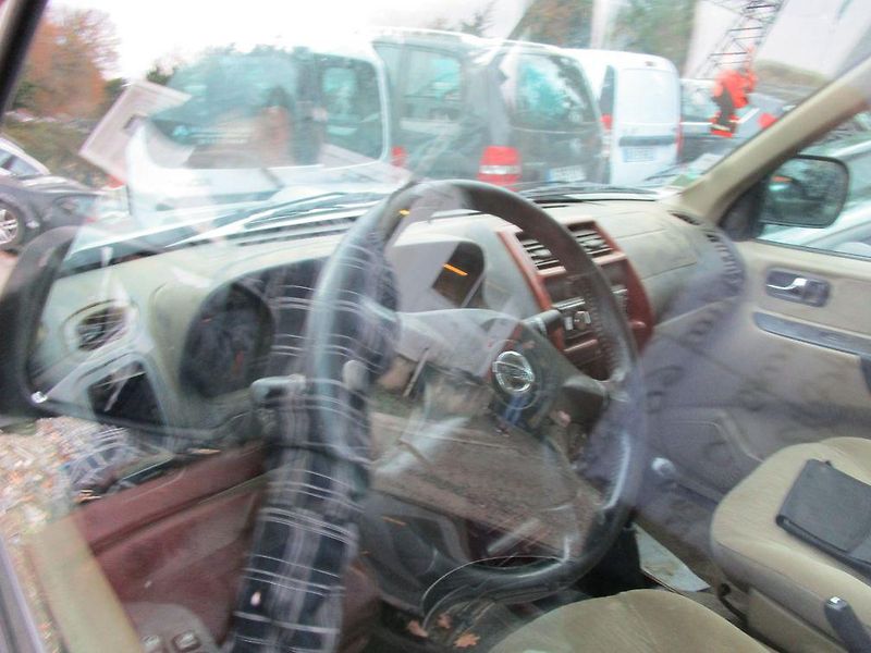 Nissan Terrano (2002) 2,7 tdi, klimatizace - fotka 3 z 4