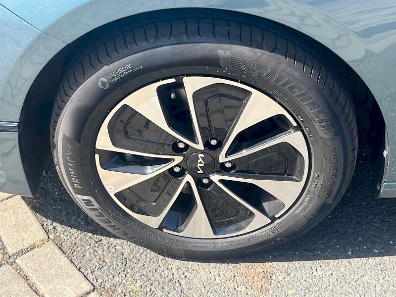 Kia Ceed (2025) Spin SW 1.5 T-GDI 103 kW 6°man - fotka 11 z 31
