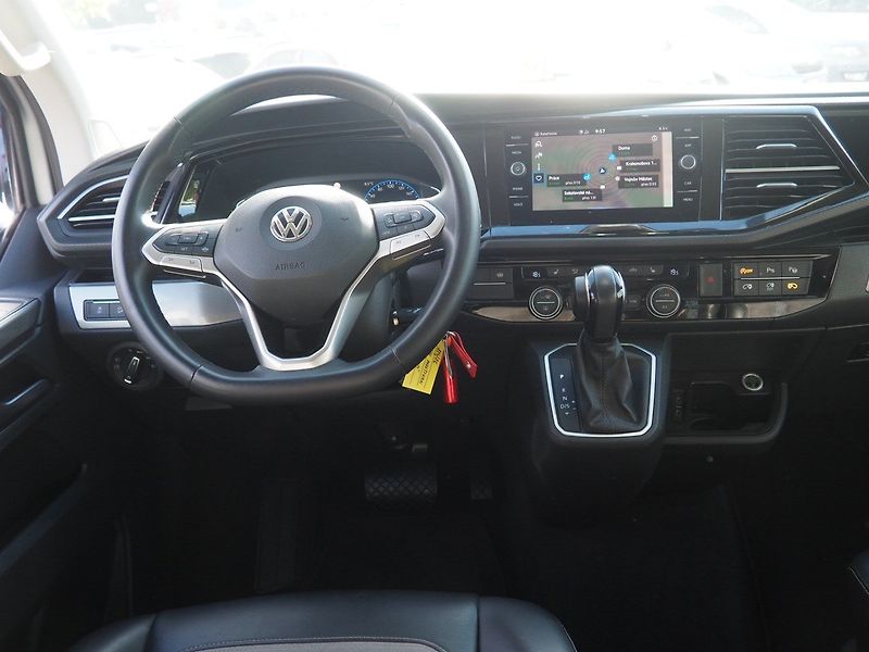 Volkswagen Multivan (2020) 2.0 TDI 146 kW, 4Motion - fotka 16 z 36