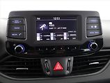 Hyundai i30 (2018) 1.6 CRDi, Serv.kniha, Tempomat - náhled 13
