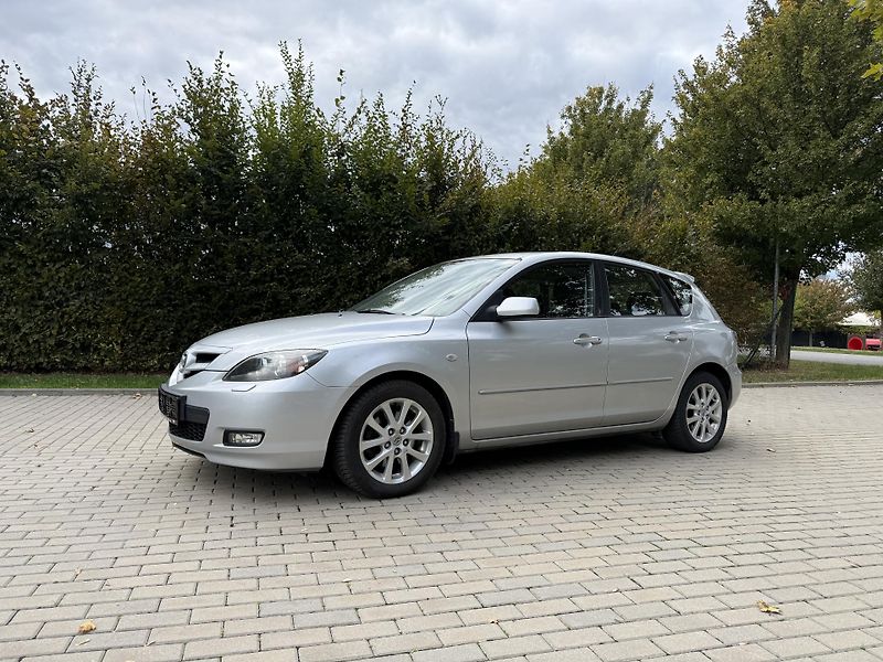 Mazda 3 2.0 Sport Active - fotka 4 z 30