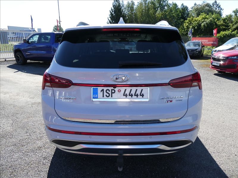 Hyundai Santa Fe 2,2 CRDi LUXURY 4x4 1.majitel - fotka 9 z 46