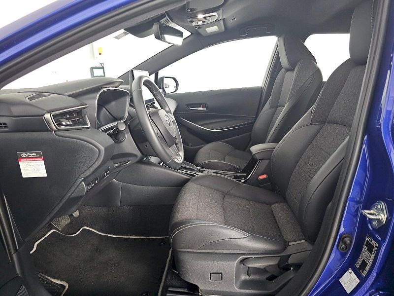 Toyota Corolla (2024) TS 1.8HEV 140k STYLE - fotka 6 z 23
