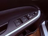 Suzuki Vitara 1.6 Comfort+, Serviska, Navi - náhled 12