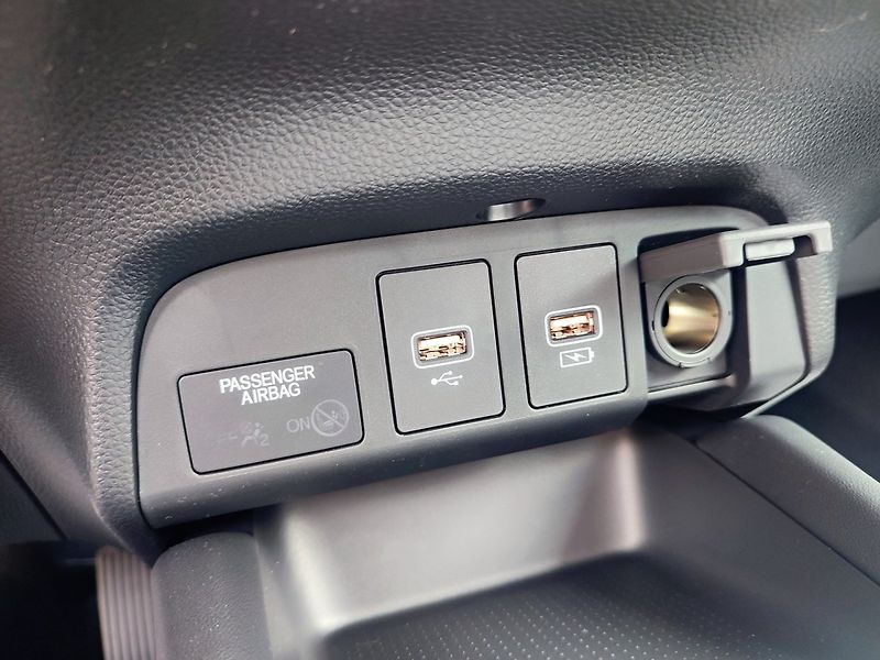 Honda Jazz (2026) CROSSTAR 1.5:eHEV SKLADEM - fotka 14 z 16