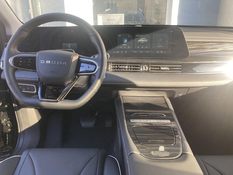 Omoda 5 (2026) Premium 1.5 TGDi HEV - fotka 5 z 11