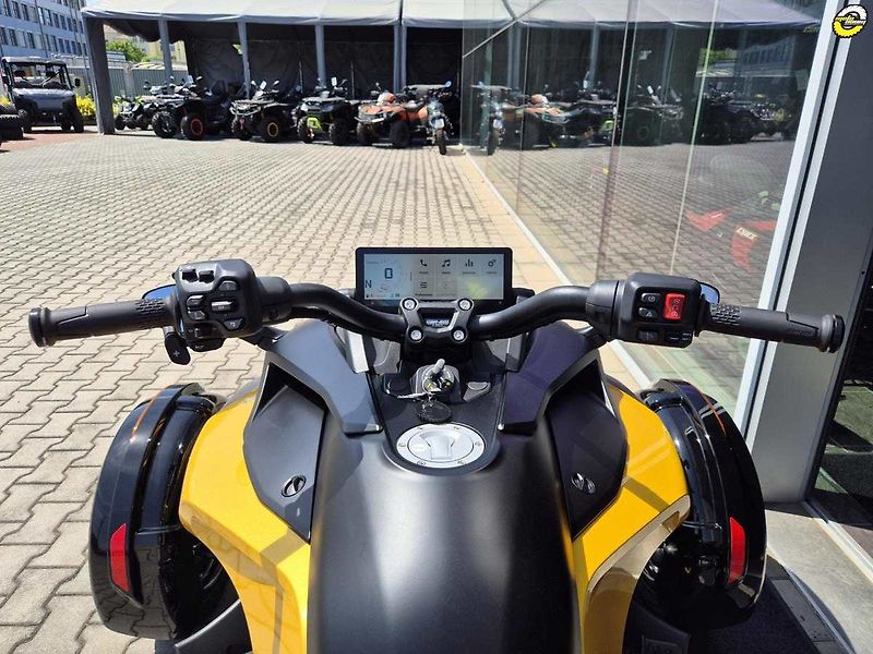 Can-Am Spyder F3-S (2026) MY2026 - fotka 20 z 20