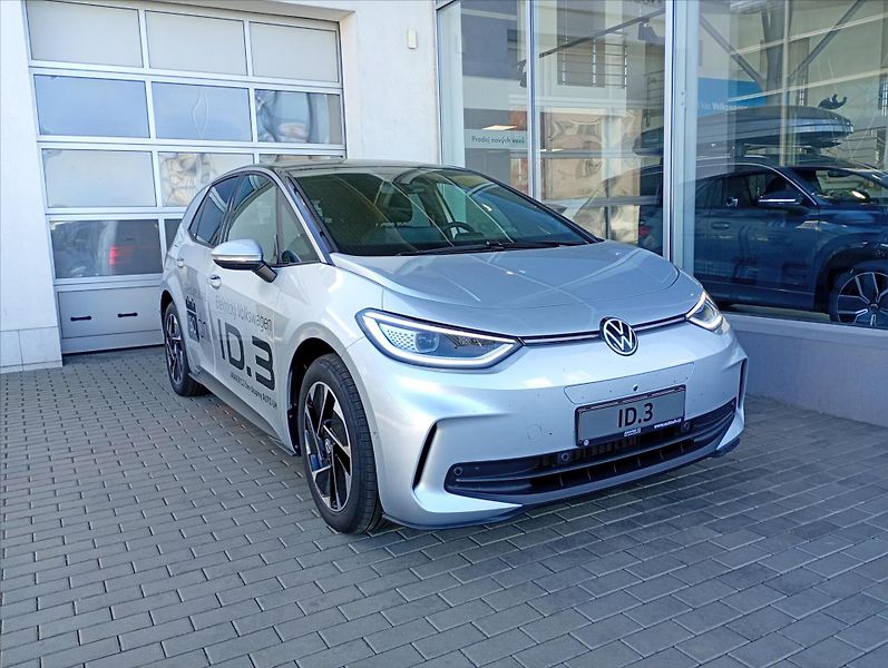 Volkswagen ID.3 (2025) Pro People 150 kW, 59 kWh - fotka 3 z 16