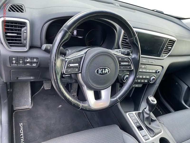 Kia Sportage (2019) 1.6 CRDi 4WD, Spirit, LED - fotka 13 z 17