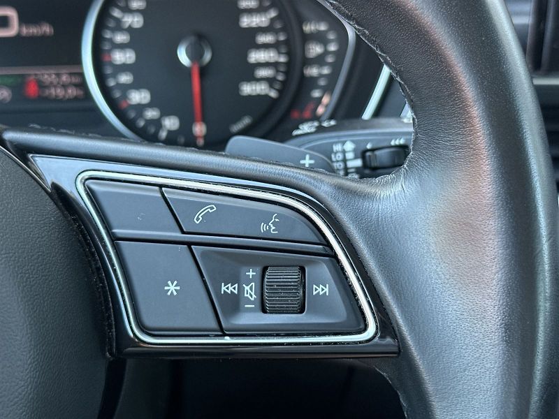 Audi A4 (2022) Avant 40 TDI Quattro Tiptronic - fotka 21 z 31