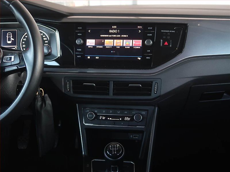Volkswagen Polo (2019) Highline 1.0 TSI, ČR,1.maj - fotka 12 z 16