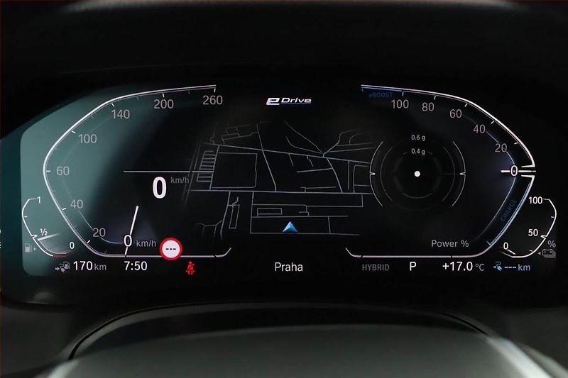 BMW Řada 3 (2019) 330 e - fotka 8 z 19