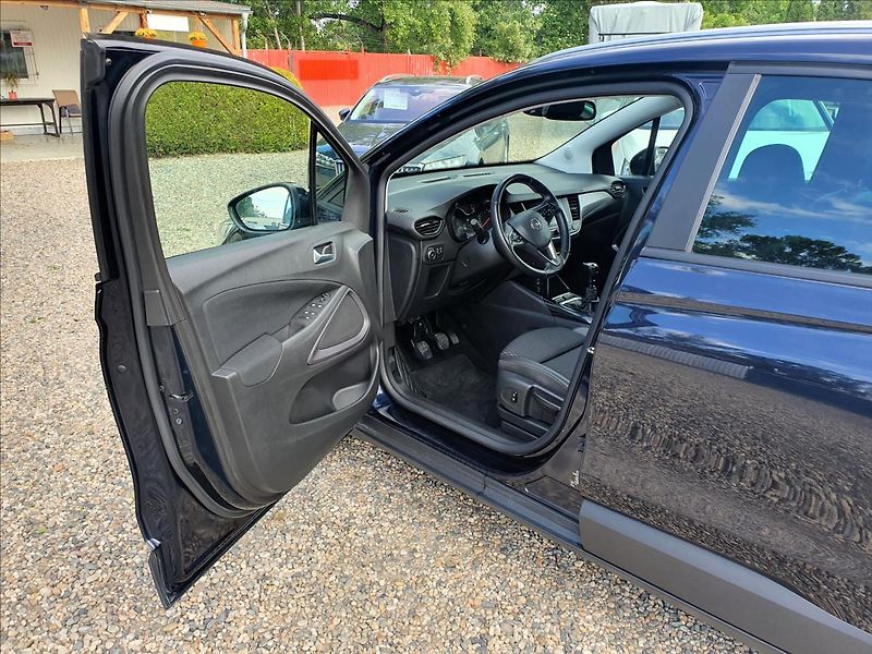 Opel Crossland X 1,5 cdti,Innovation,navi,kůže - fotka 7 z 50