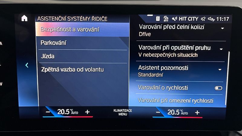 BMW Řada 2 218i AUT Luxury Line - fotka 26 z 27