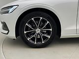 Volvo V60 D4 MOMENTUM AUT - náhled 35