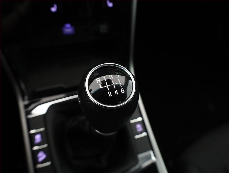 SsangYong Korando (2021) 1.5 T-GDI, 4X4, ČR,1.maj - fotka 15 z 21