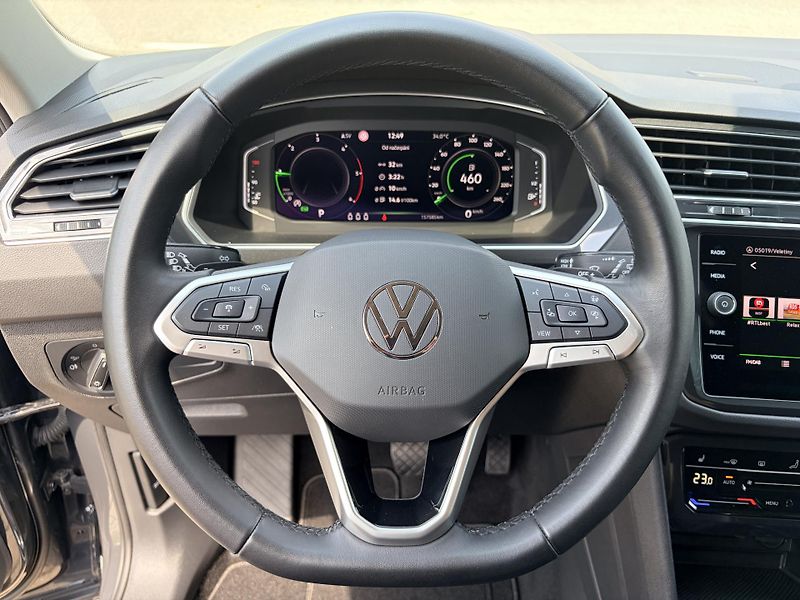 Volkswagen Tiguan 2.0TDI ELEGANCE DSG MATRIX VIR - fotka 19 z 63