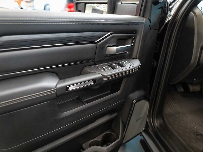 Dodge RAM (2026) 6.4 2500 Power Wagon 2026 - fotka 12 z 39