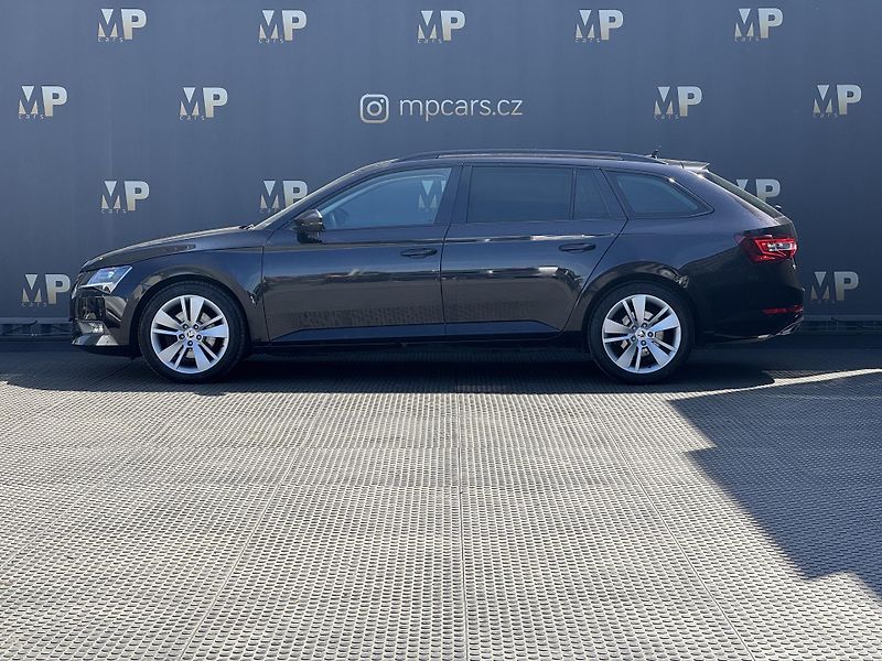 Škoda Superb (2018) III 2.0TDi MAN Style Kessy RZV - fotka 5 z 48