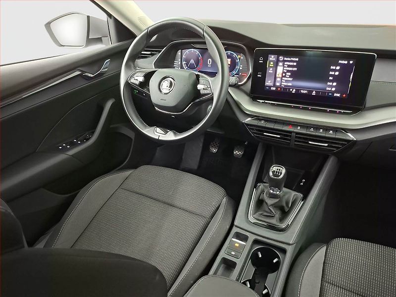 Škoda Octavia (2021) Ambition 1.5 TSI, ČR,1.maj - fotka 7 z 17