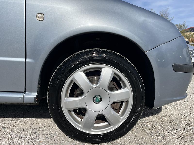 Škoda Fabia (2005) 1.9SDi 47kw Klima - fotka 9 z 20
