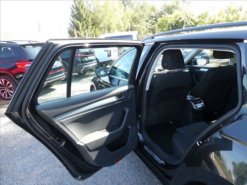 Škoda Superb 1,6 TDi DPH 2x kola,po servise - fotka 16 z 34