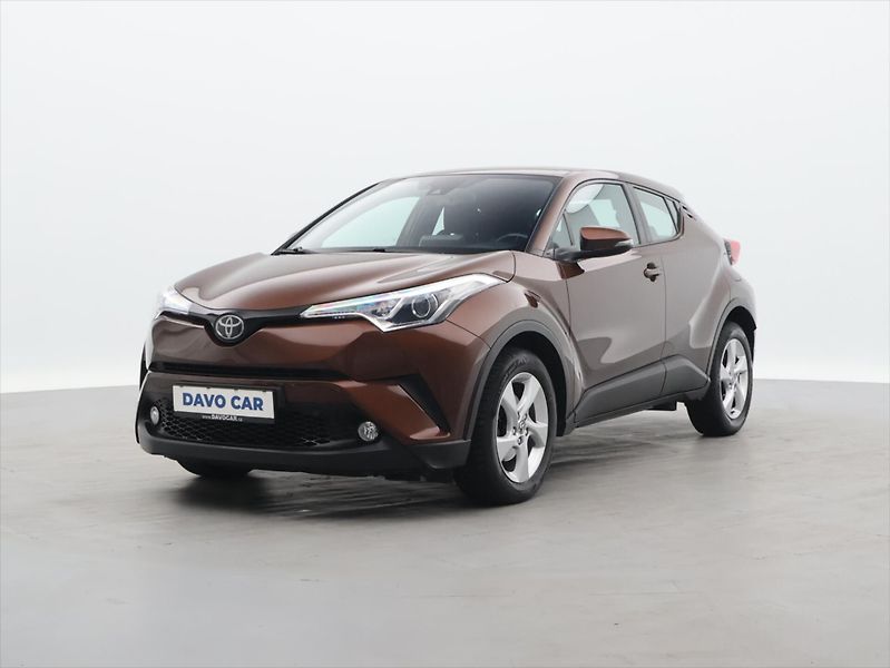 Toyota C-HR 1,2 TURBO 85kW ACTIVE ALU CZ - fotka 3 z 35