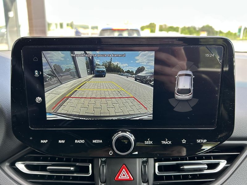 Hyundai i30 FB FL 1,0 T-GDI STYLE MHEV - fotka 26 z 30