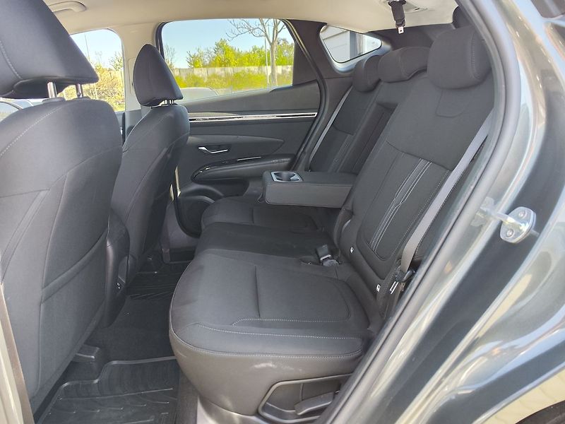 Hyundai Tucson 1.6 CRDI/100kW Smart Navi DCT - fotka 10 z 34