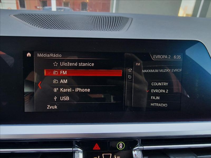 BMW Řada 3 320d xDrive,M Sport,ČR,1.Maj. - fotka 31 z 50