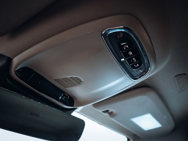 Volvo V60 D4 Inscription - fotka 17 z 27