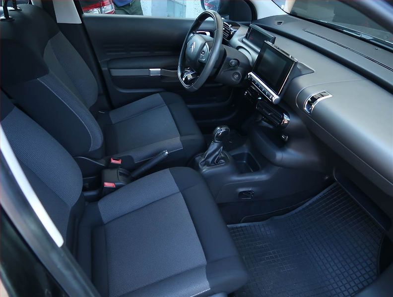 Citroën C4 Cactus (2015) 1.2 PureTech, Serv.kniha - fotka 9 z 17