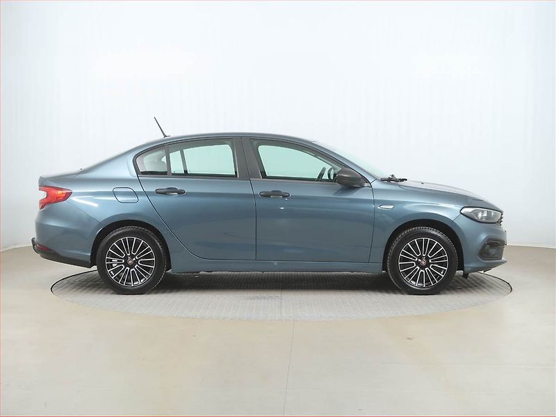 Fiat Tipo (2021) 1.0 FireFly, Tempomat - fotka 6 z 23