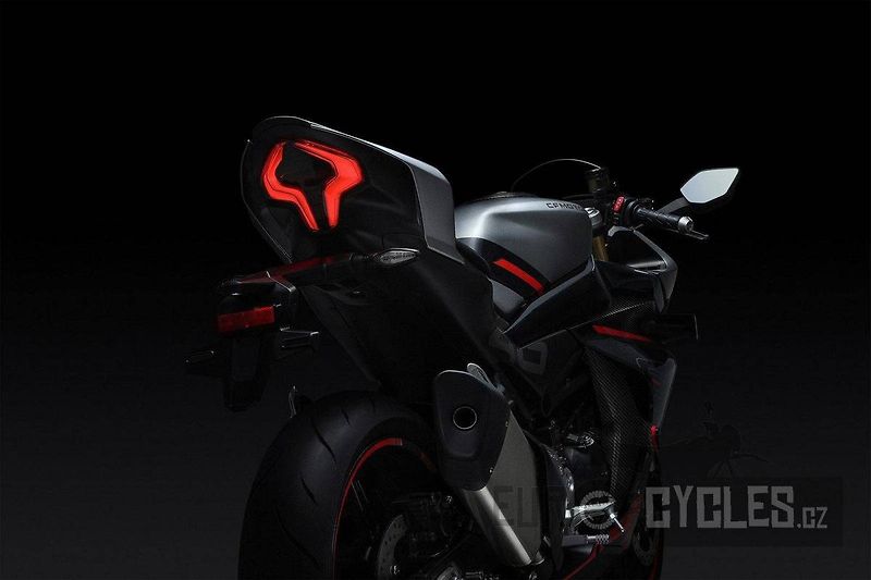 CFMOTO 450 SR (2026) - fotka 9 z 15