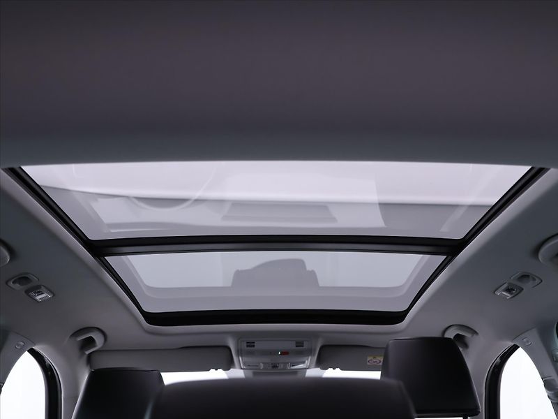 Škoda Kodiaq 2,0 TDI 147kW 4x4 DSG L&K DPH - fotka 26 z 33