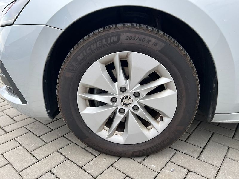 Škoda Octavia (2024) 1.5 TSI e-TEC 110kW DSG - fotka 38 z 39