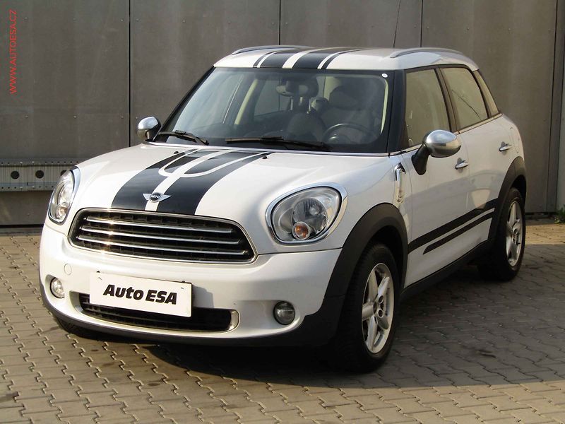 Mini Countryman (2014) 1.6i, AC, park.čidla - fotka 3 z 15